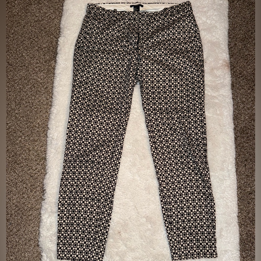 H&M Black and White Patterned Ankle Jeans